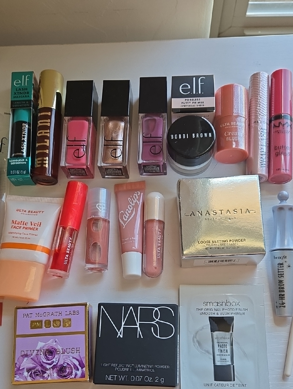 Makeup Bundle - Picture 3 of 13